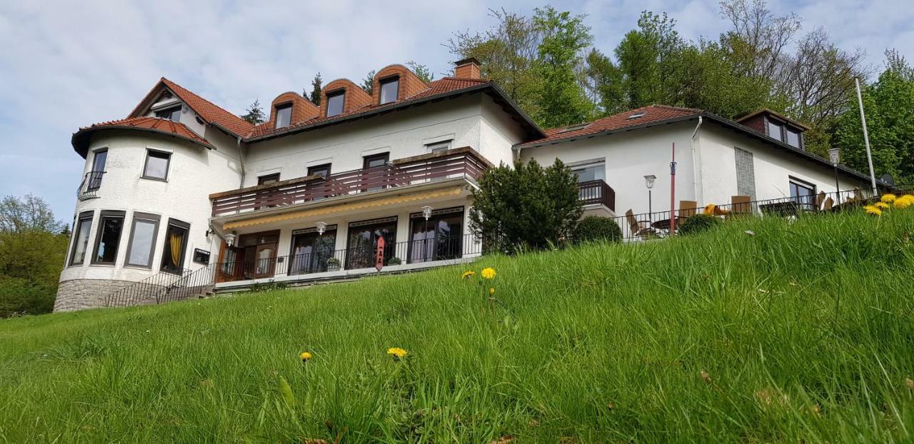 Berghof Hotel Nieheim Exterior photo